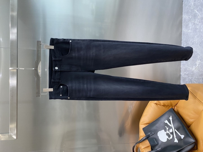 Bv*b*rry jeans